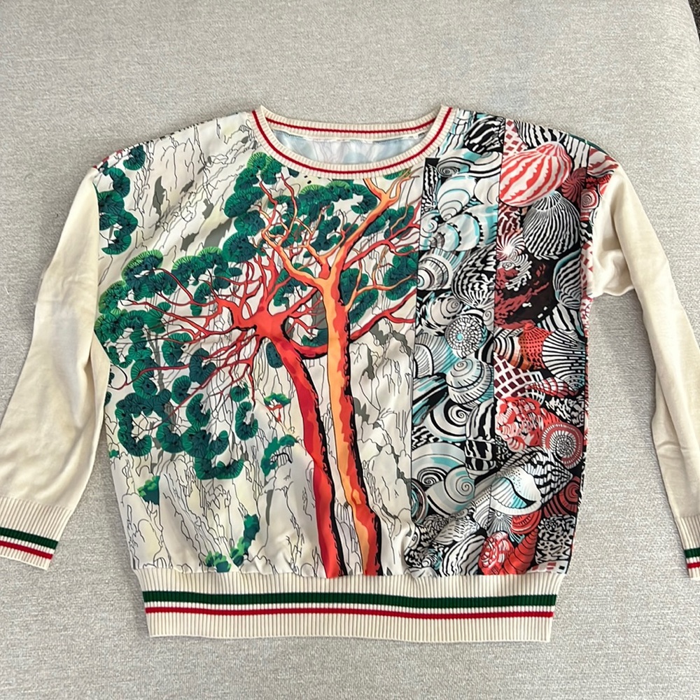 Medium size top